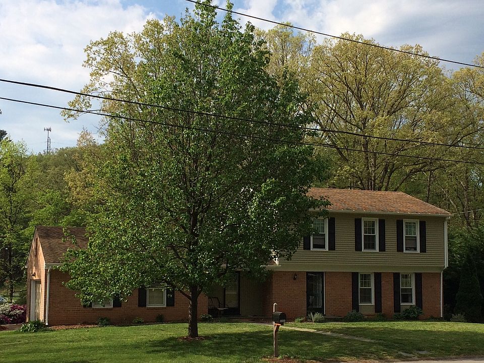 1st image of 3904 Sandpiper Dr