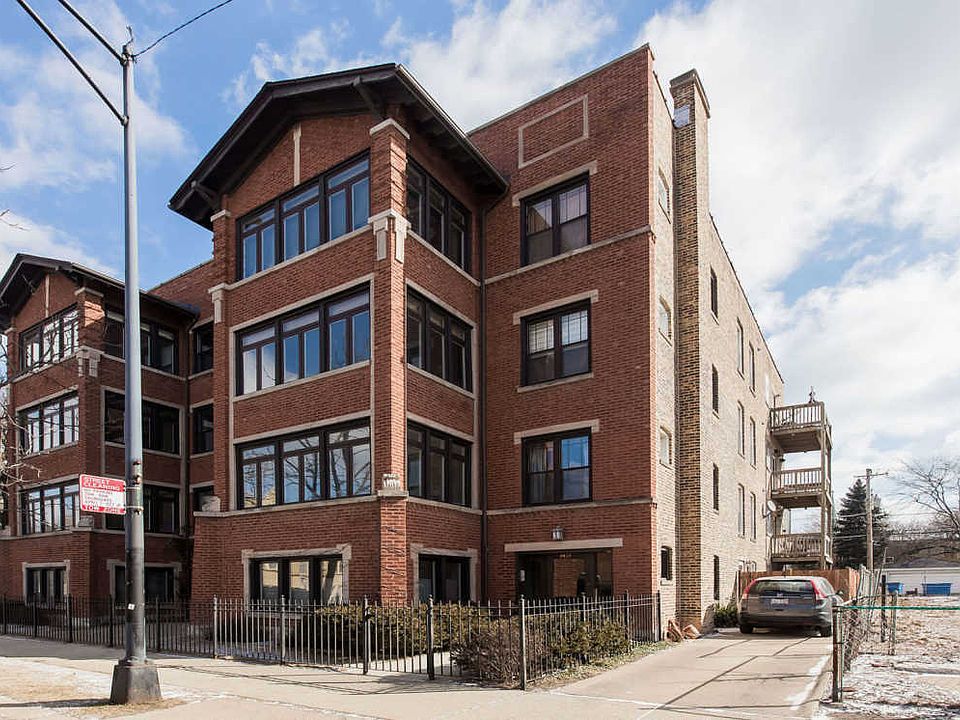1st image of 4453 N Ashland Ave APT 1