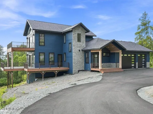 900 N Yeti St, Palmer, AK 99645