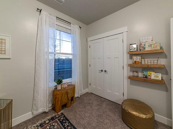 3rd image of 4252 W 1850 N