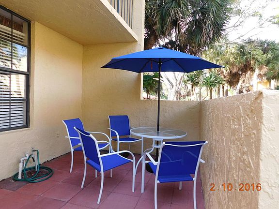 2nd image of 783 SE 1st Way #78