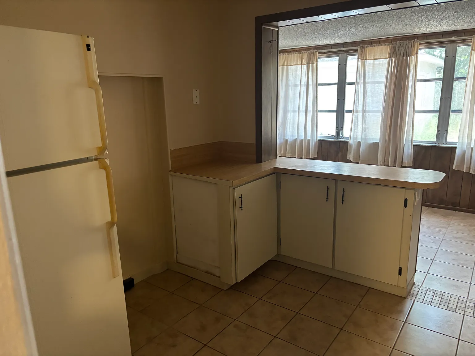2 bed, 1150 sqft, $1,500 — Photo 4