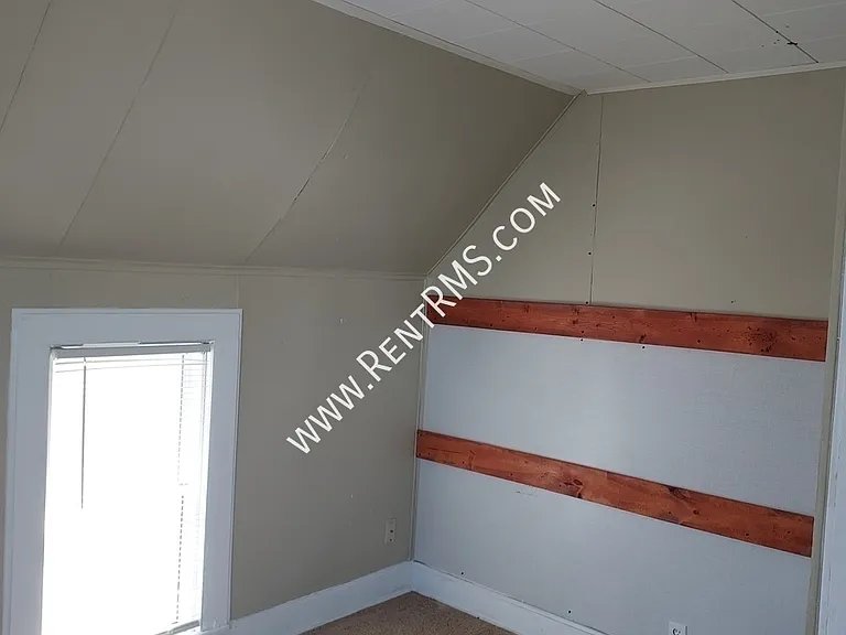 1108 NE Kellam Ave — Photo 14