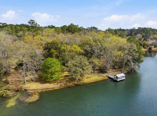 8991 Winged Foot Dr, Tallahassee, FL 32312