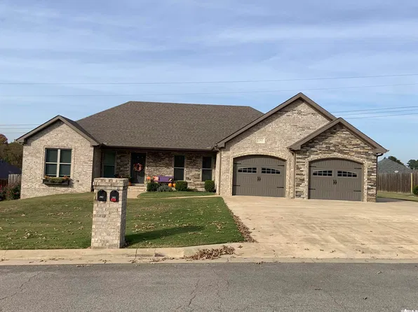 1903 Wedgewood Dr, Paragould, AR 72450
