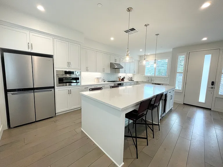 15036 Briggs Ct — Photo 3