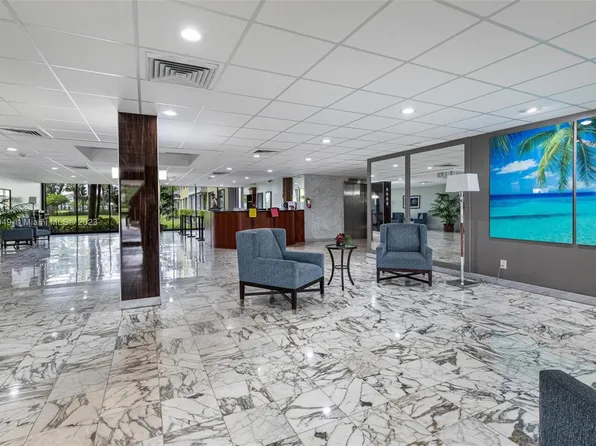 4400 Hillcrest Dr APT 903B, Hollywood, FL 33021