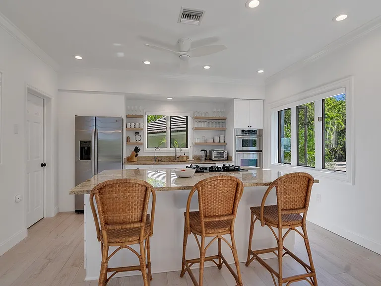 1635 S Highway A1A — Photo 13