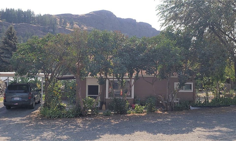1st image of 21969 Wenatchee Ave