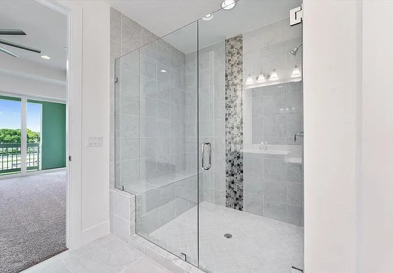 12546 Gross Pointe Dr — Photo 10