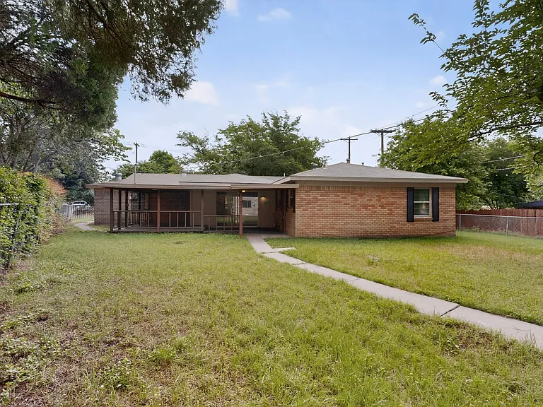 1016 Sproles Dr — Photo 41
