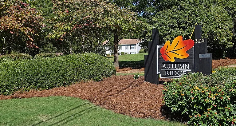 Autumn Ridge Apartments — Photo 3