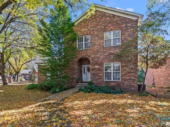 112 Timberridge Dr, Springfield, IL 62702