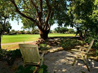 49 Ironwood Way N, Palm Beach Gardens, FL 33418