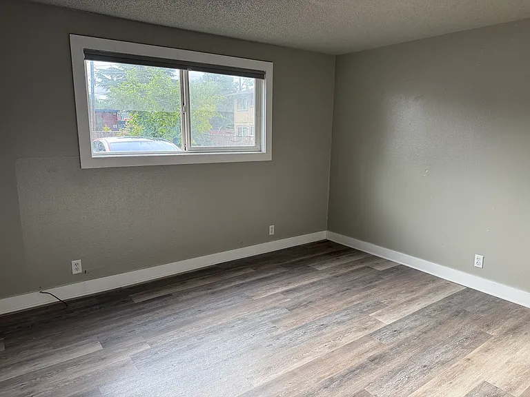 70 N Grand St — Photo 7