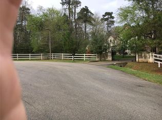 2010 Shasta Ridge Dr, Conroe, TX 77304