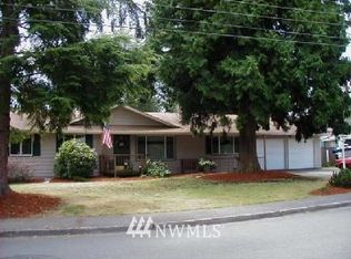 10413 NE 143rd Pl, Bothell, WA 98011