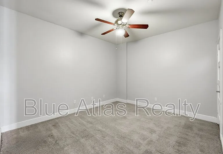 2690 Rockbrook Dr #4 — Photo 8