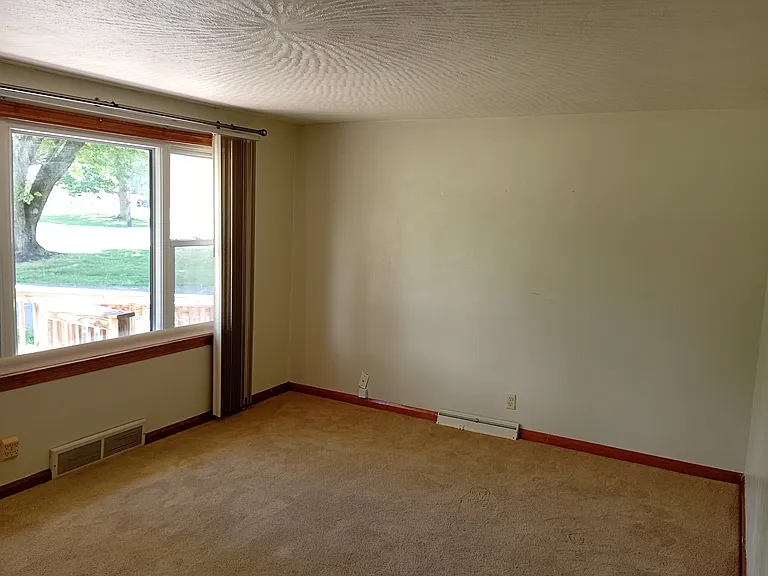 1511 Timber Rd — Photo 4