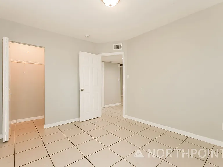 1733 W Saint Louis St — Photo 13