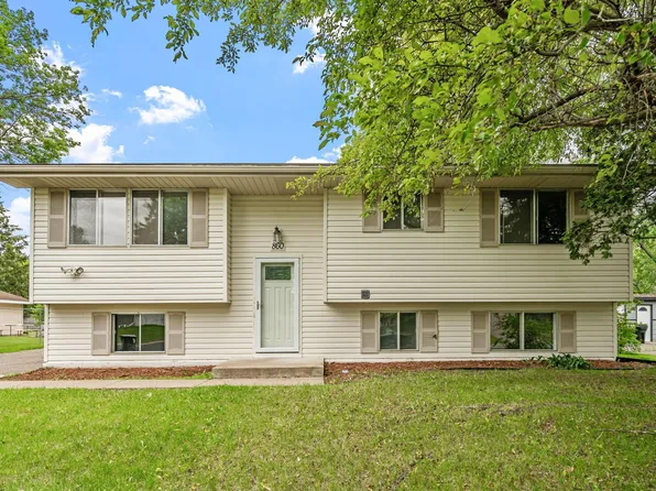 860 Carl Ave, Anoka, MN 55303