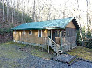 891 Wake Robin Dr, Cullowhee, NC 28723