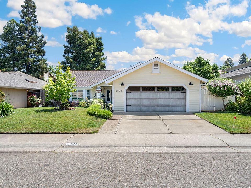 1st image of 2204 Via Linda Ct