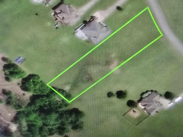 100 Emerald Ln, Higden, AR 72067