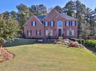 830 Forest Path Ln, Alpharetta, GA 30022