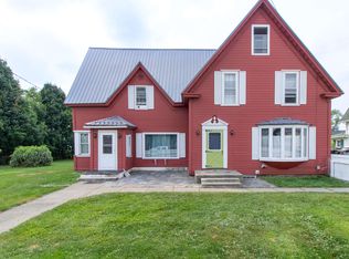 46 Autumn St, Newport, VT 05855