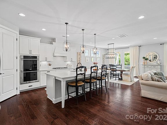 5th image of 9631 Andres Duany Dr