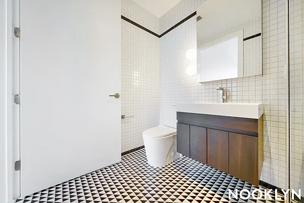 Rented by Nooklyn NYC LLC | media 9