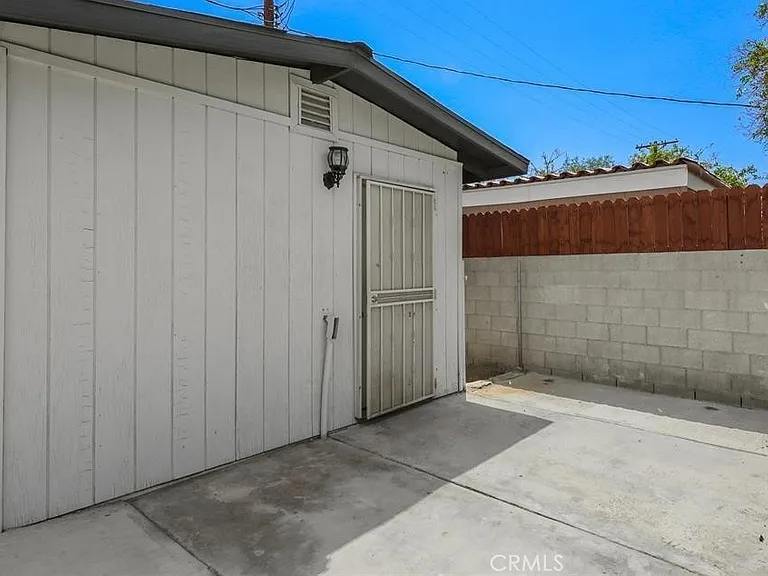 45472 Deglet Noor St — Photo 19