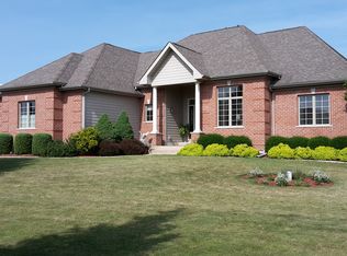 1702 Castlebar Rd, McHenry, IL 60050