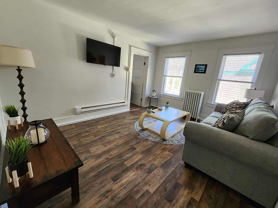 1st image of 145 Park Ave #4
