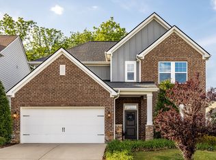 210 Woodhall Ct, White House, TN 37188