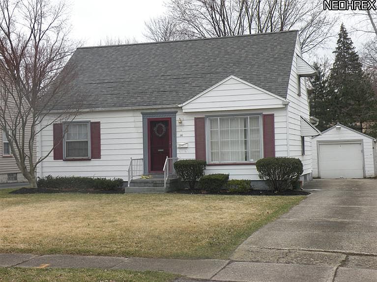 1st image of 121 Terrace Dr