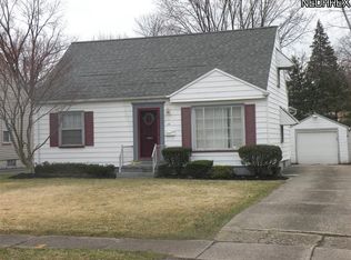 121 Terrace Dr, Youngstown, OH 44512