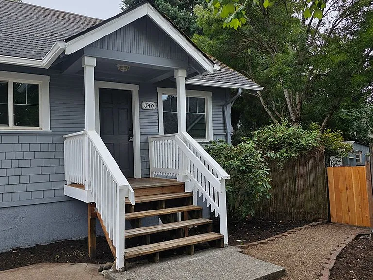 340 N Grove Ct — Photo 23