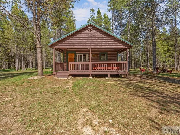 4018 Rancho McCrea Rd, Island Park, ID 83429