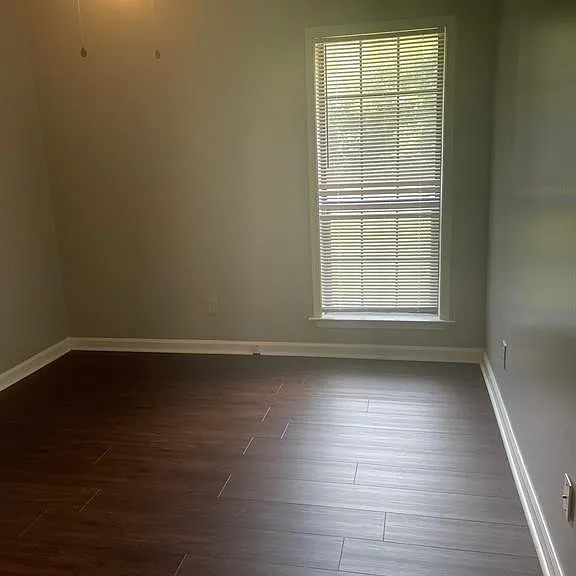 6605 Denham Ct — Photo 9