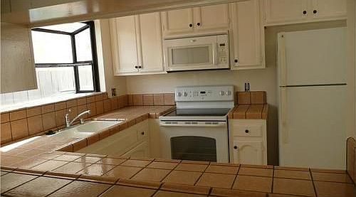 3rd image of 1231 Thomas Ave APT D