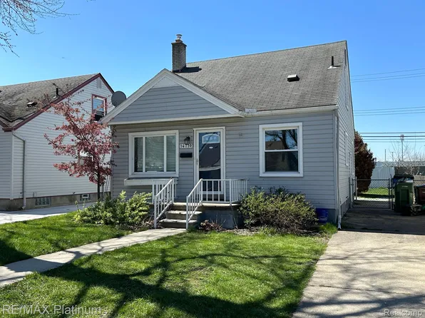 14710 Richmond St, Southgate, MI 48195
