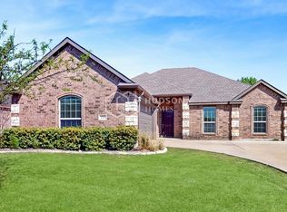 115 Troy Ln, Red Oak, TX 75154