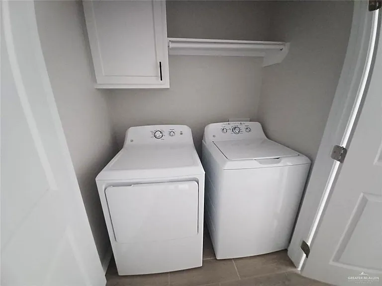 1630 Playa Dr #3 — Photo 11