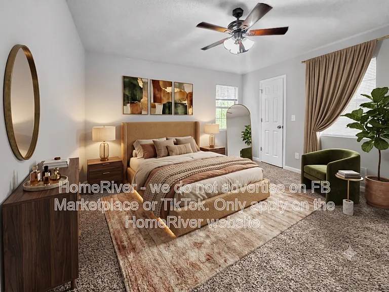 555 Browning Cir — Photo 3