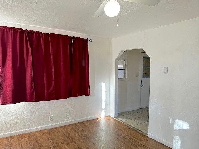 Charming living room with hexagonal entry