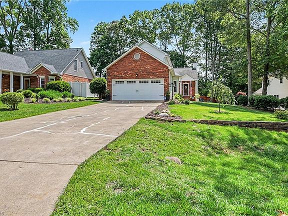 2nd image of 4465 Woodsman Way