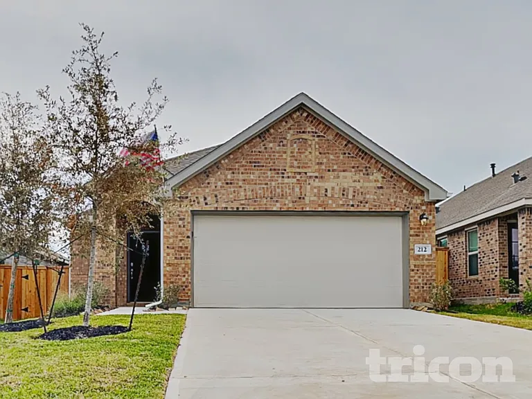 212 Seven Pines Dr — Photo 2