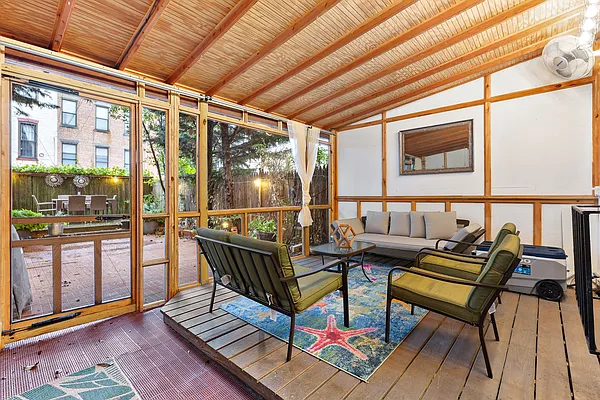 Rented by Compass | media 17